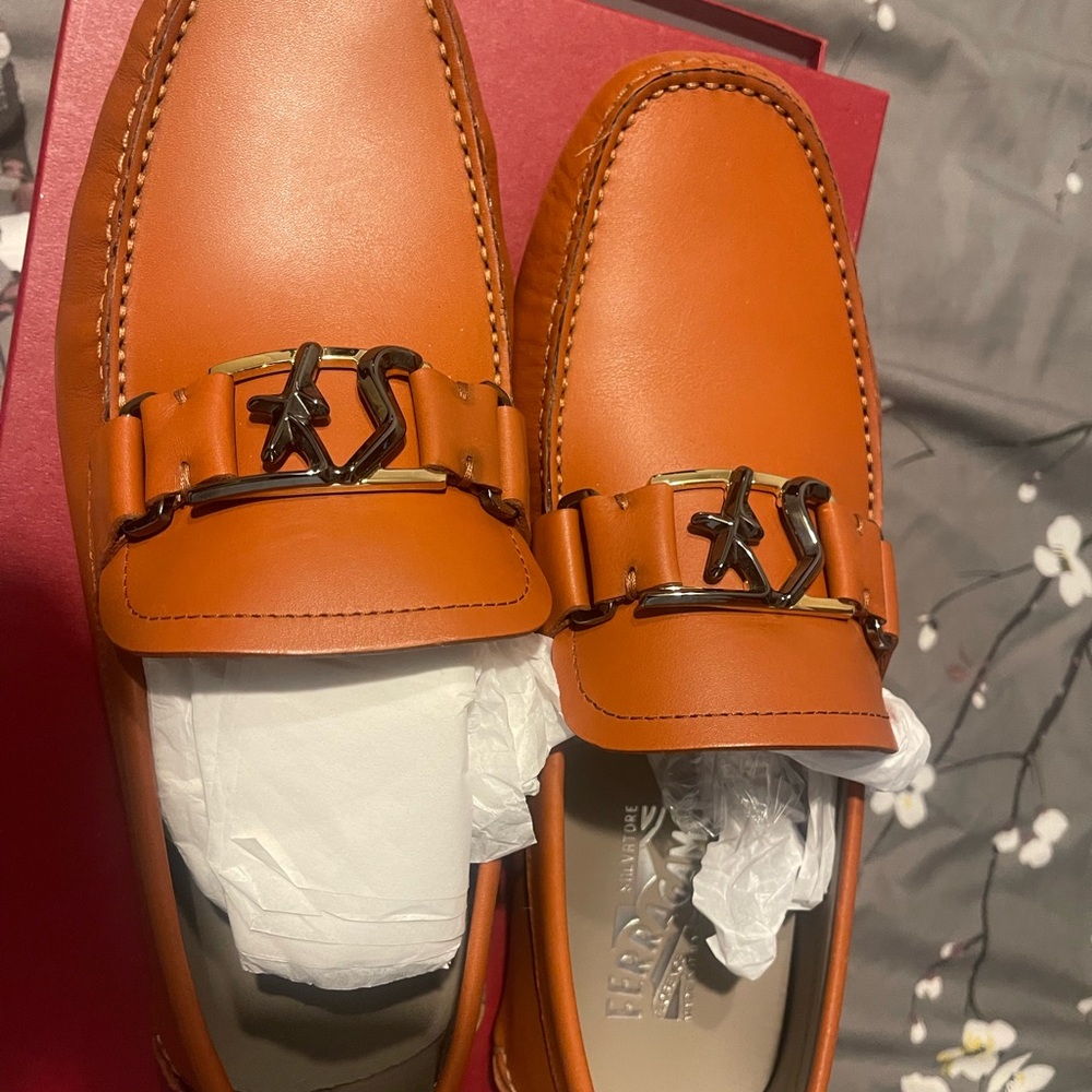 100% authentic Peter Salvatore Ferragamo loafers